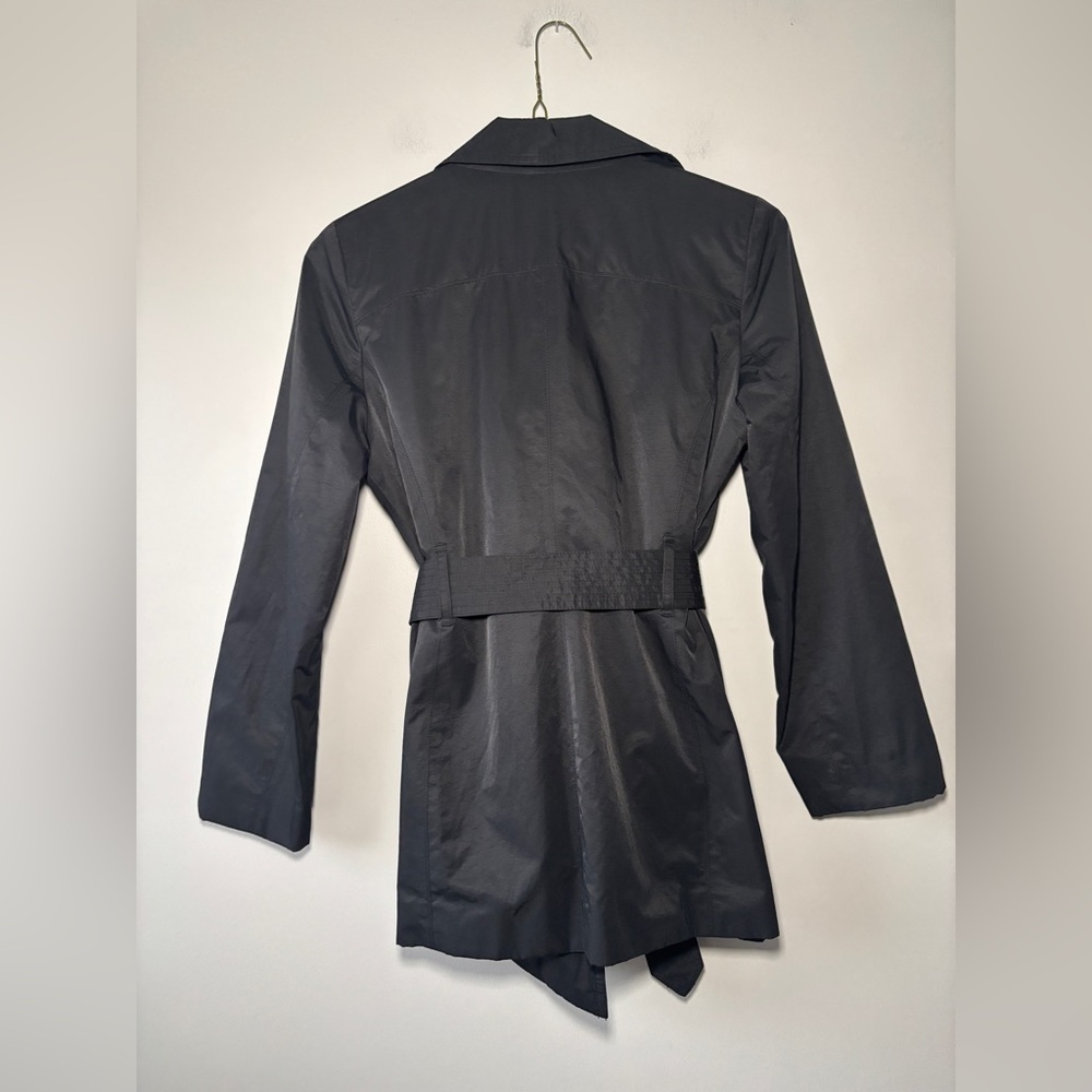 Women's London Fog Black Double-Breasted Belted Collared Trench Size Small - Picture 6 of 10
